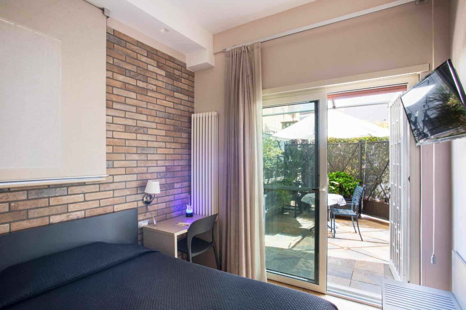 Little Rock Guest House Gaeta Bagian luar foto