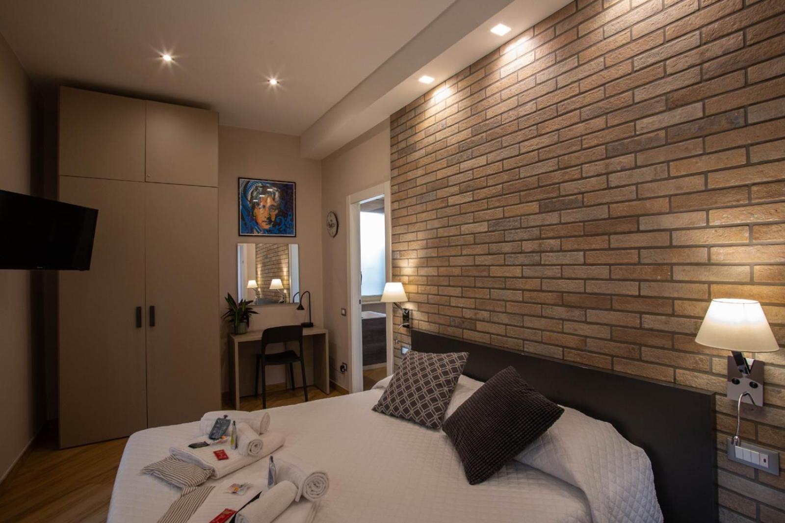 Little Rock Guest House Gaeta Bagian luar foto