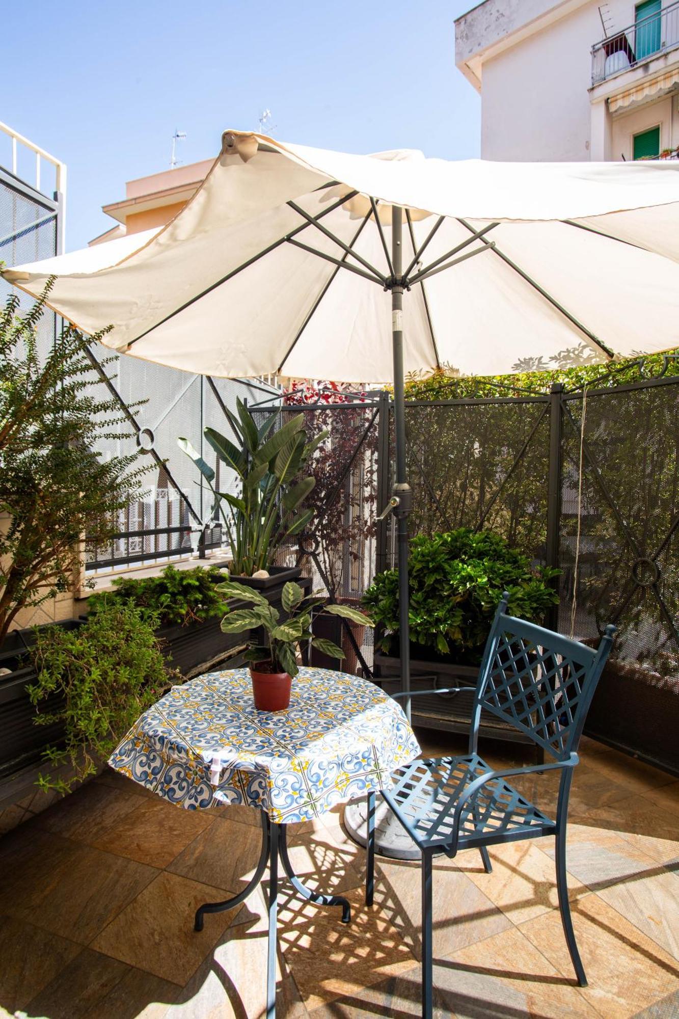 Little Rock Guest House Gaeta Bagian luar foto